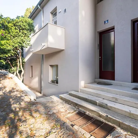 Apartment Sun Firule Split